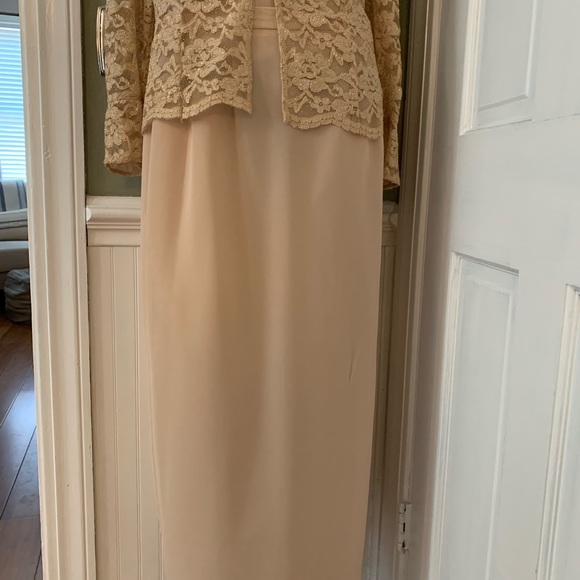 Jessica Howard formal - Picture 6 of 15